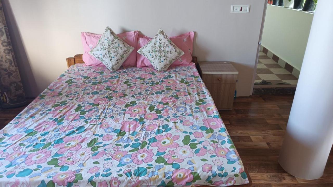 Tashi Delek Home Stay Darjeeling  Ngoại thất bức ảnh